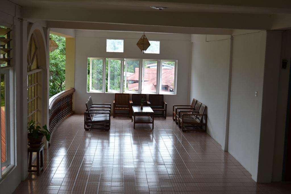 Remember Inn Nyaung Shwe Exterior photo